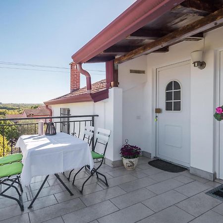 Gorgeous Apartment In Musalez With Kitchen Zewnętrze zdjęcie